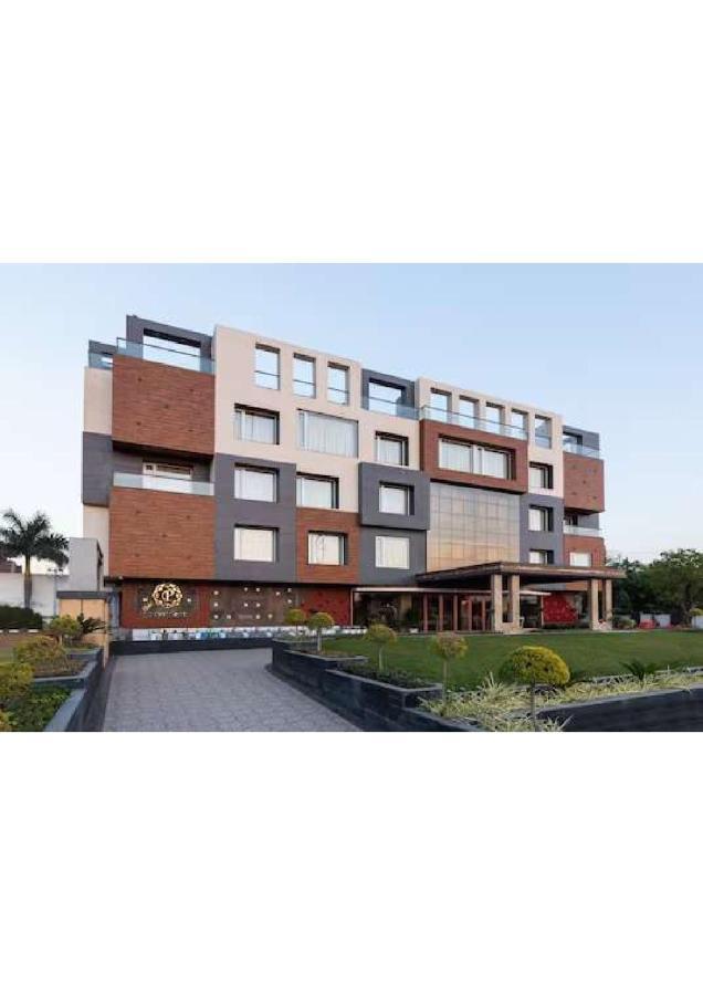Hotel Shivay President Удджайн Экстерьер фото
